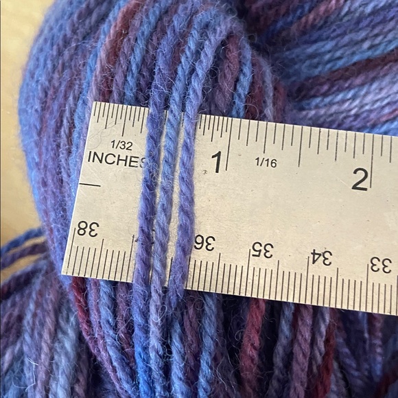 BFL BLUEFACED LEICESTER DK 
100% WOOL 2 Skeins JAN MAREK RACZKOWSKI STUDIO yarn - Picture 12 of 12